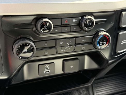 New 2025 Ford F550 4x4 Crew Cab Super Duty image 14