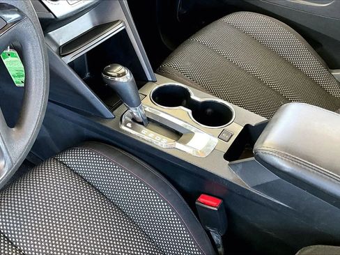 Used 2016 Chevrolet Equinox LS image 15