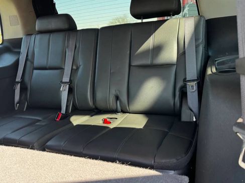 Used 2013 Chevrolet Tahoe LT AWD/4WD image 21