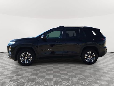 Used 2025 Chevrolet Equinox LT w/ Convenience Package II FWD image 4