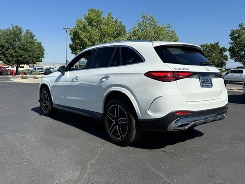 Used 2026 Mercedes-Benz GLC 300 image 5