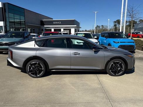 New 2026 Kia K4 GT-Line image 9