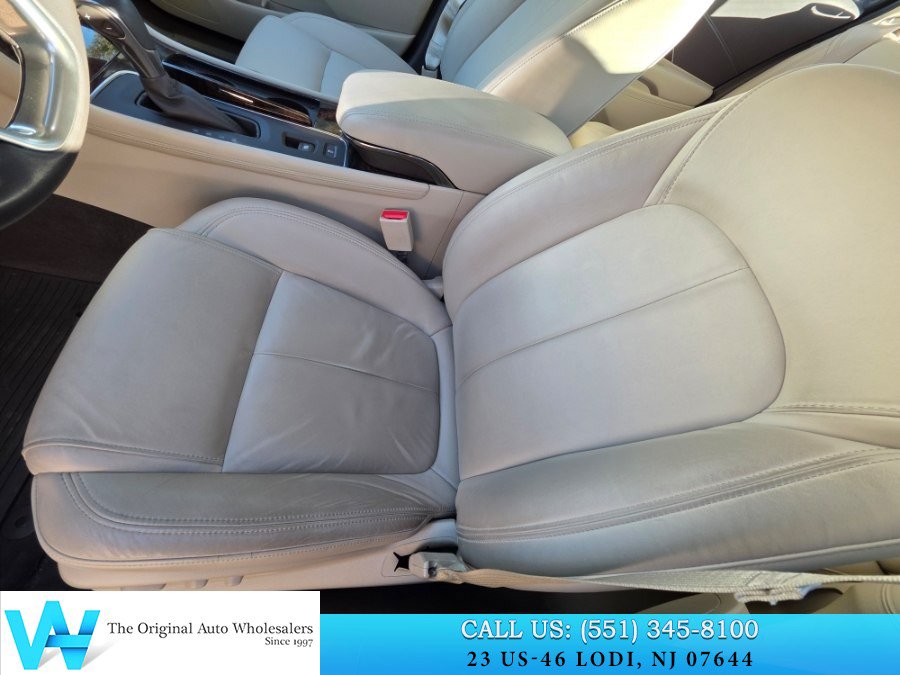 Used 2016 Buick LaCrosse Sport Touring FWD image 12