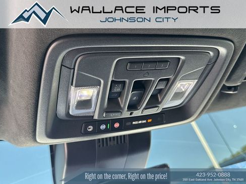 Used 2025 GMC Sierra 1500 AT4X AWD/4WD image 16