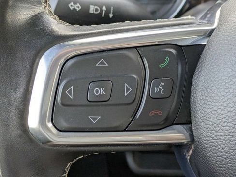 Used 2023 Jeep Wrangler Unlimited Sahara w/ Cold Weather Group AWD/4WD image 26