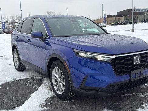 Used 2023 Honda CR-V EX image 1