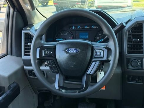 Used 2017 Ford F250 XL w/ FX4 Off-Road Package AWD/4WD image 5