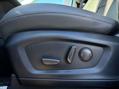 New 2026 Ford Explorer Active w/ Active Comfort Package image 11