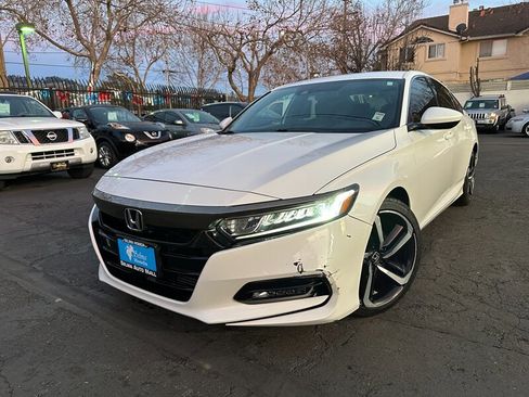 Used 2019 Honda Accord Sport image 1