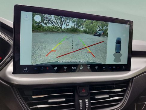 New 2025 Ford Escape PHEV image 28