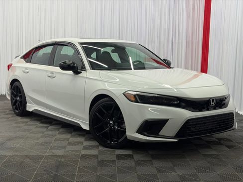 Used 2024 Honda Civic Si image 2