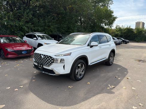 Certified 2023 Hyundai Santa Fe SEL w/ Premium Package AWD/4WD image 4
