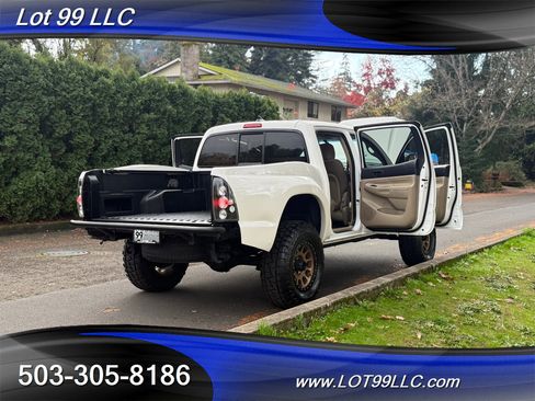 Used 2012 Toyota Tacoma PreRunner w/ SR5 Pkg image 47