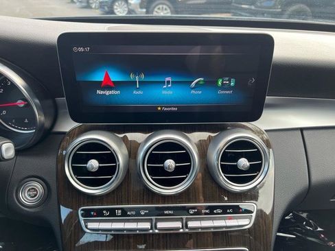 Used 2019 Mercedes-Benz C 300 4MATIC Sedan image 18