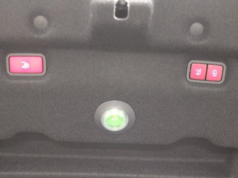 Used 2024 Mercedes-Benz SL 43 AMG SL 43 AMG image 39