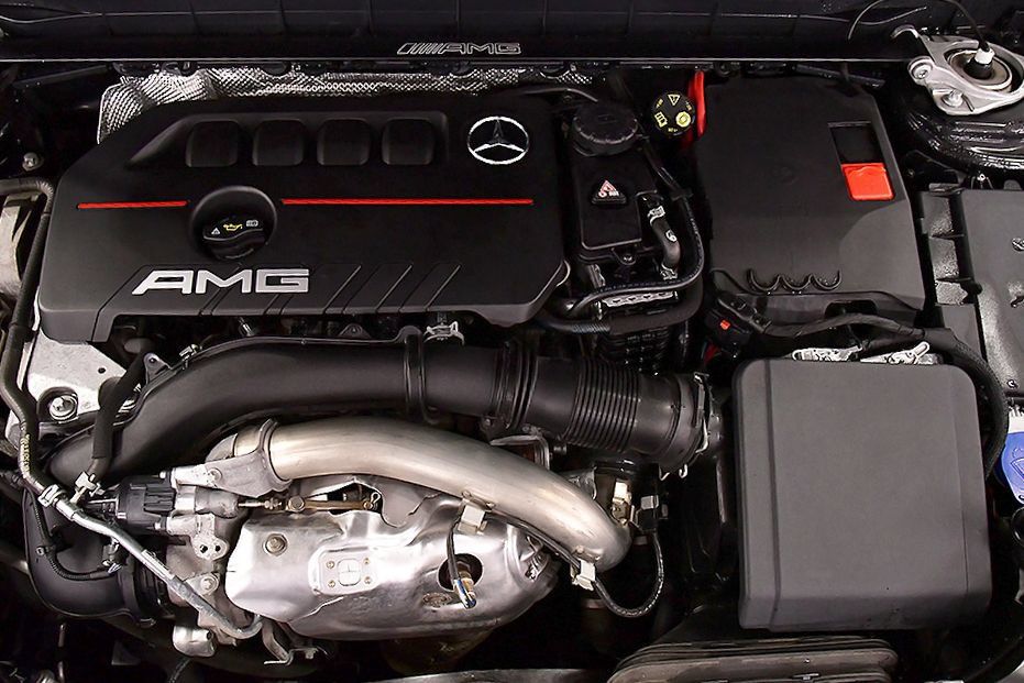 Used 2023 Mercedes-Benz GLB 35 AMG 4MATIC image 32