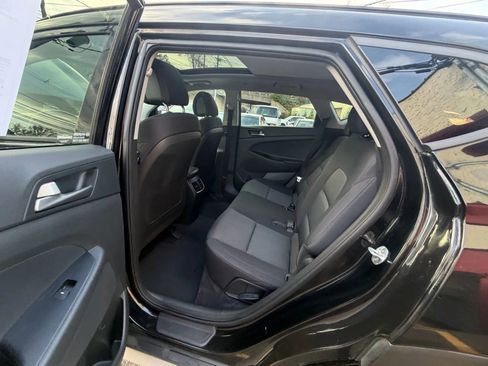 Used 2018 Hyundai Tucson Value w/ Cargo Package image 31