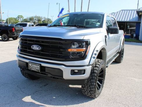 Used 2025 Ford F150 XLT w/ Equipment Group 301A Standard AWD/4WD image 4