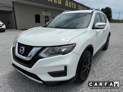 Used 2017 Nissan Rogue S w/ S Appearance Package AWD/4WD image 1