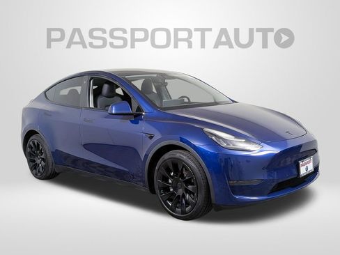 Used 2021 Tesla Model Y Long Range AWD/4WD image 9