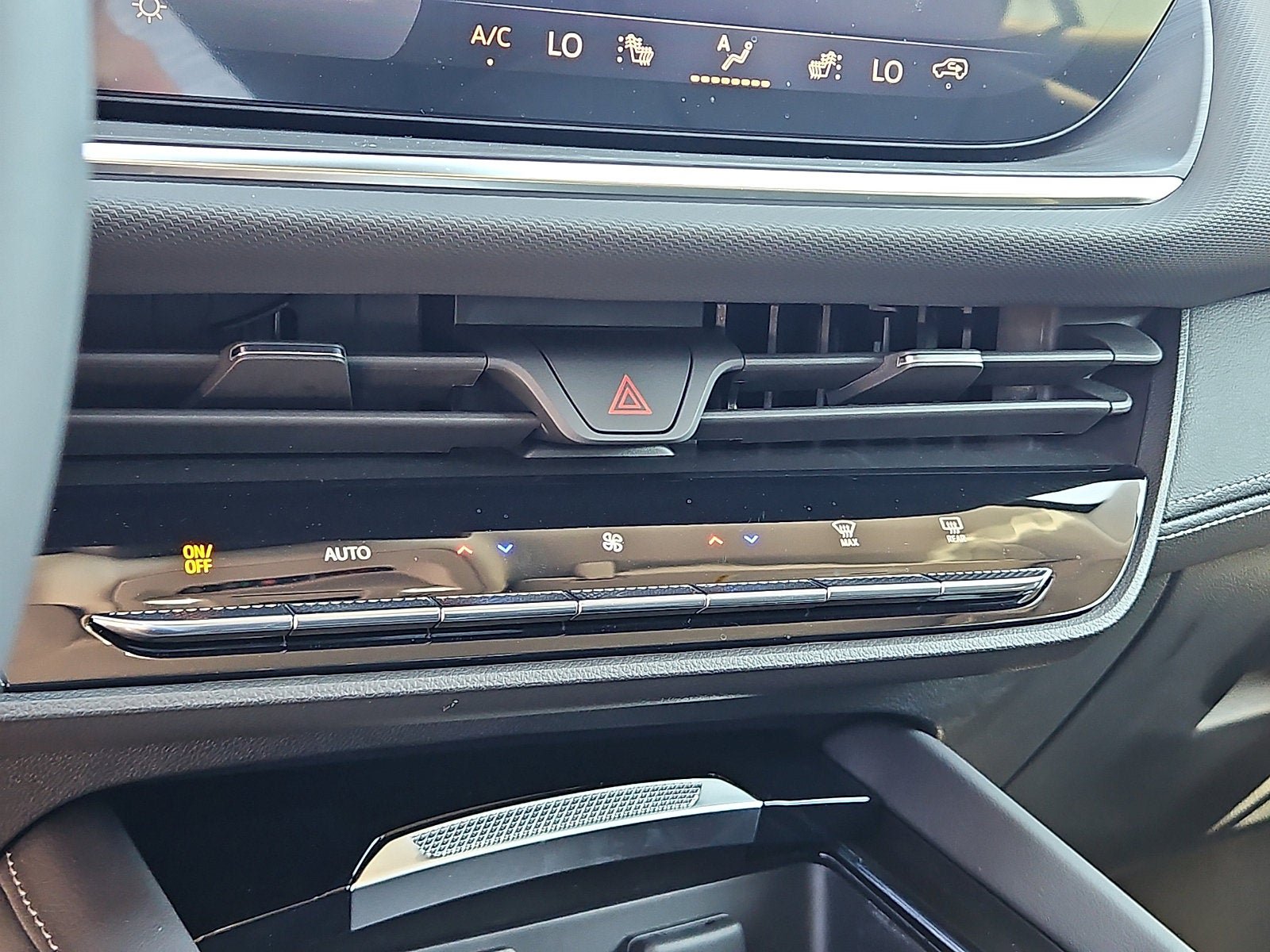 New 2026 Buick Envision Preferred AWD/4WD image 18
