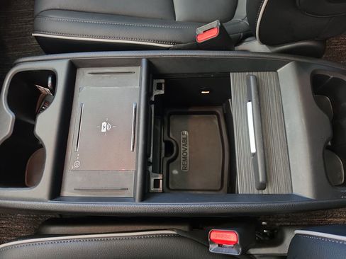 Used 2025 Honda Odyssey Touring image 34