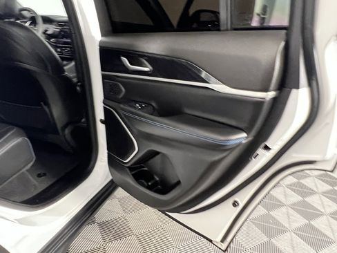 Used 2023 Jeep Grand Cherokee Trailhawk w/ Advanced Protech Group II image 30