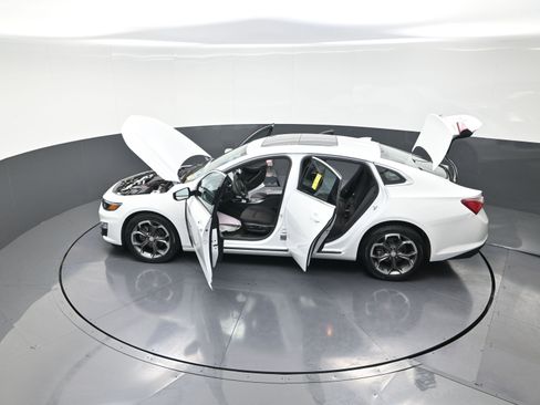 Used 2022 Chevrolet Malibu LT image 15