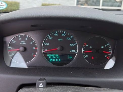 Used 2011 Chevrolet Impala LT image 3
