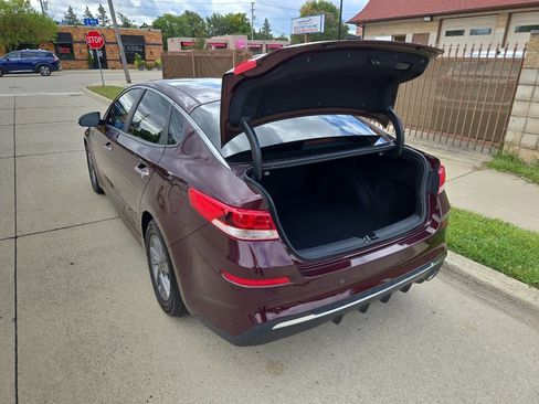 Used 2020 Kia Optima LX image 50