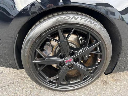 Used 2022 Chevrolet Corvette Stingray Premium Conv w/ Z51 Performance Package image 24