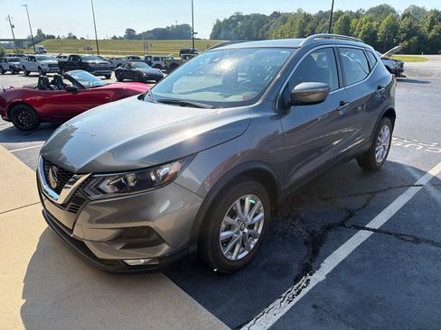 Used 2021 Nissan Rogue Sport SV AWD/4WD image 4