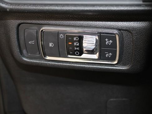 Used 2020 Lincoln Corsair Reserve image 43