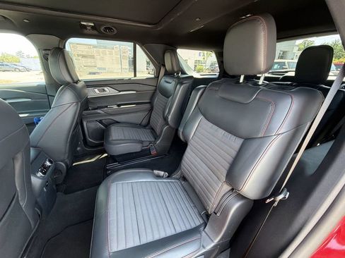 New 2026 Ford Explorer ST-Line w/ ST-Line Street Pack AWD/4WD image 25