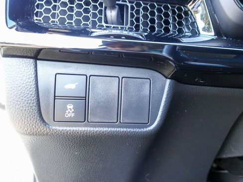 Used 2024 Honda CR-V EX-L image 16