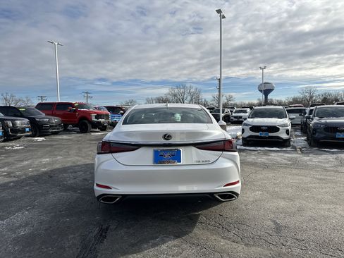 Used 2020 Lexus ES 350 image 4