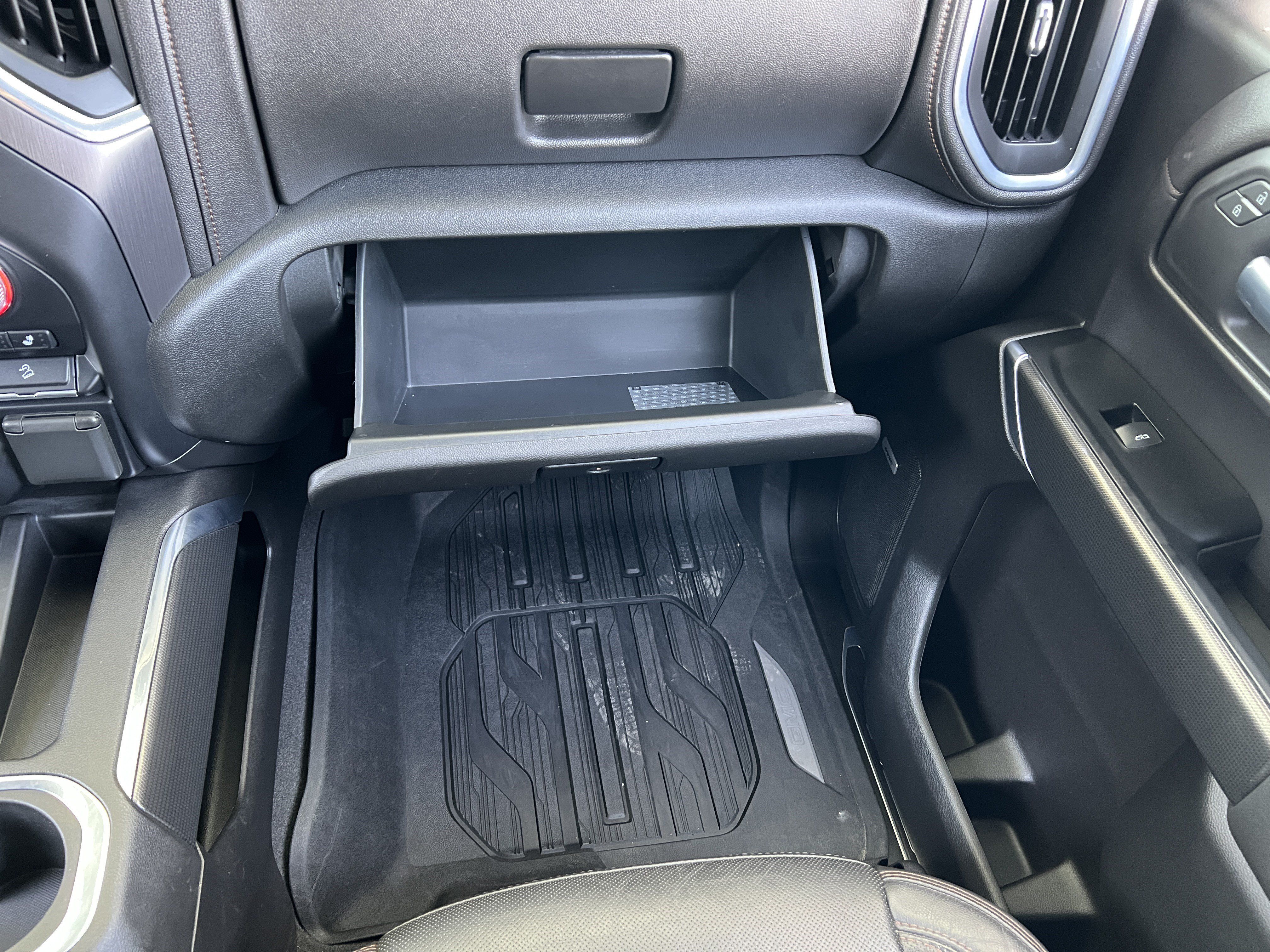 Used 2019 GMC Sierra 1500 AT4 w/ AT4 Premium Package AWD/4WD image 35