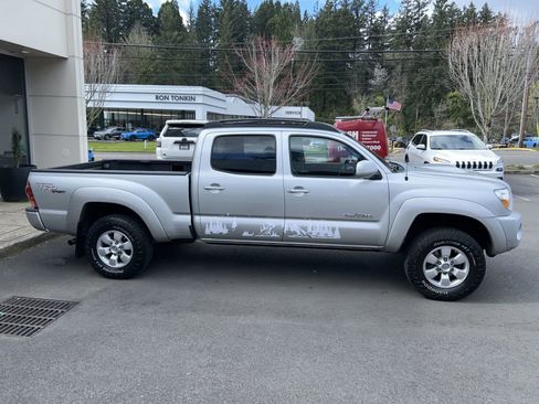 Used 2007 Toyota Tacoma PreRunner image 4