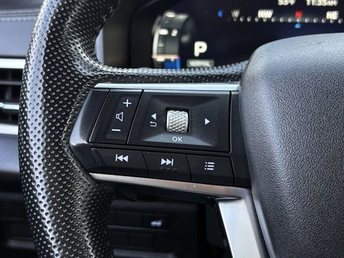 Used 2024 Mitsubishi Outlander SEL image 16