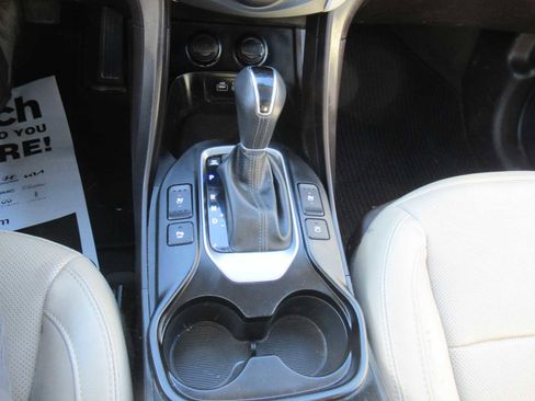 Used 2017 Hyundai Santa Fe Sport w/ 2.4L Tech Package 04 image 27