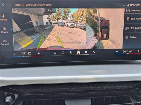 Used 2025 BMW 230i Coupe w/ M Sport Package image 12