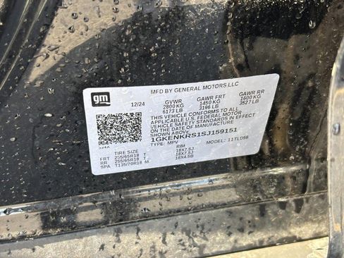 Used 2025 GMC Acadia Elevation image 24