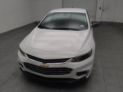 Used 2018 Chevrolet Malibu LS FWD image 15