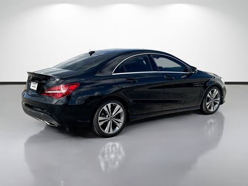 Used 2019 Mercedes-Benz CLA 250 image 3
