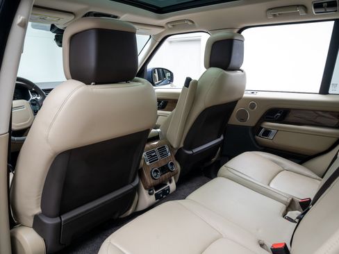 Used 2019 Land Rover Range Rover Supercharged AWD/4WD image 23