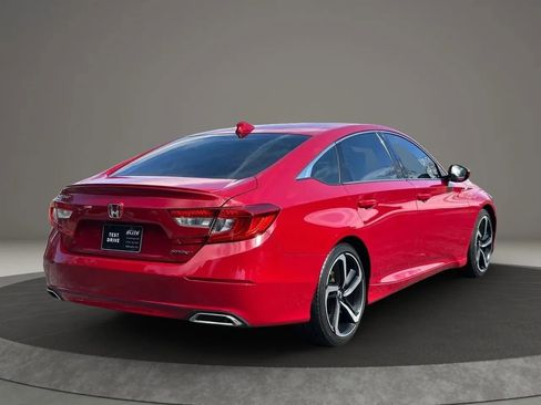 Used 2019 Honda Accord Sport image 4