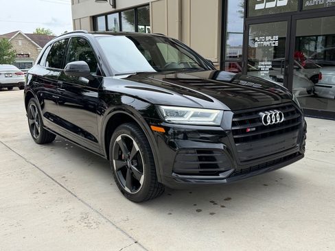 Used 2020 Audi SQ5 Premium Plus w/ Premium Plus Package AWD/4WD image 3