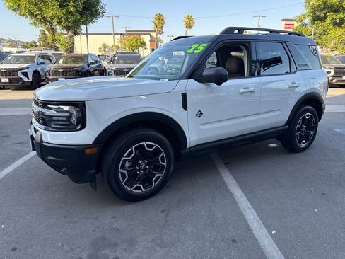 Used 2025 Ford Bronco Sport Outer Banks w/ Outer Banks Tech Package+ AWD/4WD image 1