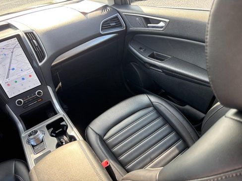 Used 2023 Ford Edge SEL w/ Convenience Package AWD/4WD image 16