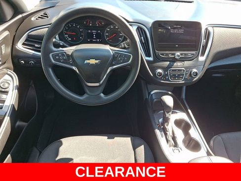 Used 2024 Chevrolet Malibu LT FWD image 11